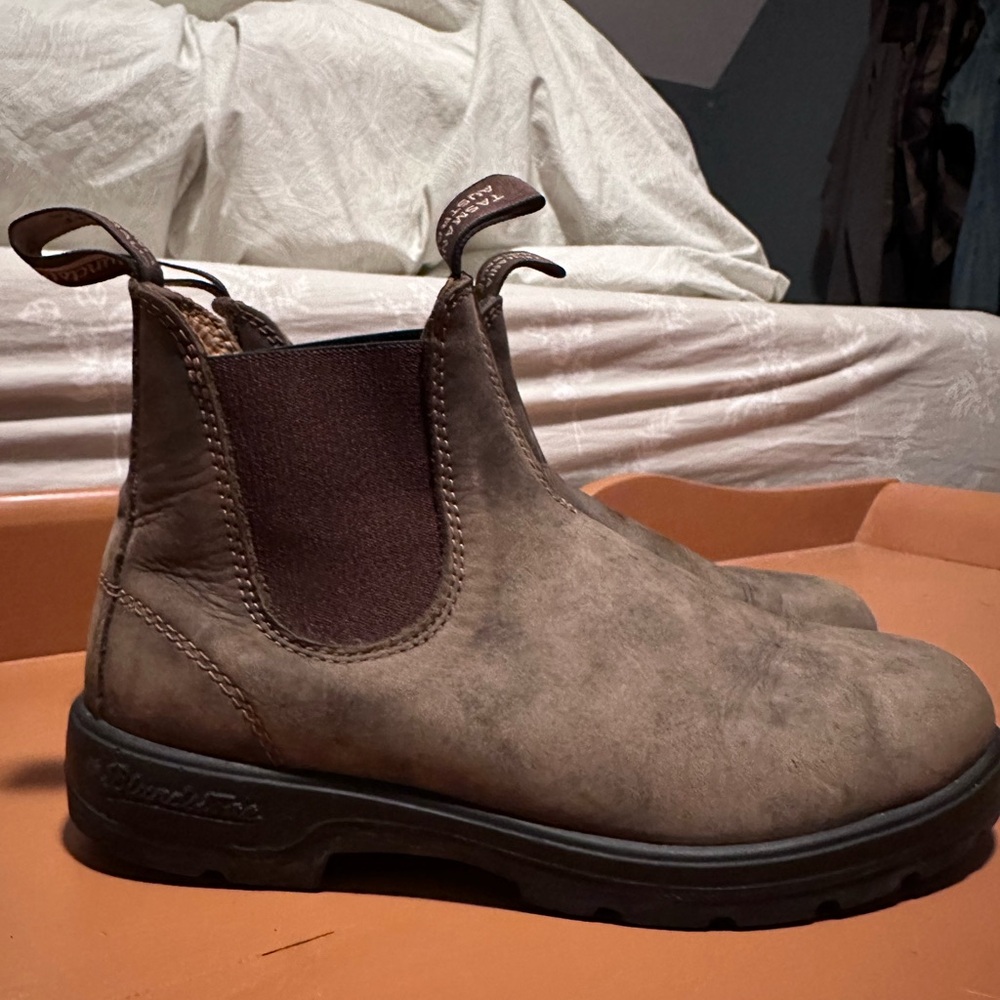 Blundstone 585 Rustic Brown Size 6